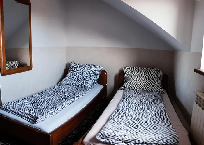 旅馆 Stacja Jura *